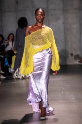 Bach Mai - Runway - Spring 2026, New York Fashion Week, USA - 14 Sep 2025 A model walks the runway for the Bach Mai fashion show during the Spring 2026 New York Fashion Week at Genesis House in New York City. New York United States Copyright: xRonxAdarx xSOPAxImagesx _radar_mai_20250914_21047