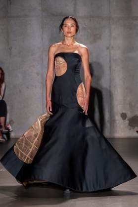 Bach Mai - Runway - Spring 2026, New York Fashion Week, USA - 14 Sep 2025 A model walks the runway for the Bach Mai fashion show during the Spring 2026 New York Fashion Week at Genesis House in New York City. New York United States Copyright: xRonxAdarx xSOPAxImagesx _radar_mai_20250914_21175