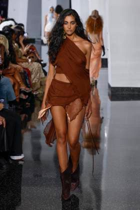 Kim Shui Fashion Show Ready to Wear Spring Summer 2026 at New York Fashion Week NYFW , September 14th, 2025 Kim Shui Fashion Show Ready to Wear Spring Summer 2026 at New York Fashion Week September 14th, 2025 New York Etats Unis  Copyright: xAgencex xBestimagexAgencex xBestimagex