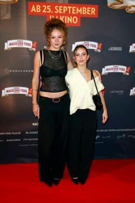 Emmylou Nensel and Luzie Nadjafi at the premiere of the feature film The School of Magical Animals 4 at Lichtburg Essen, 14 09 2025 Foto:xT.xSchröerx xFuturexImagex schule_5926