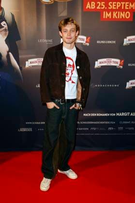 Philip Müller at the premiere of the movie Die Schule der magischen Tiere 4 at Lichtburg Essen, 14 09 2025 Foto:xT.xSchröerx xFuturexImagex schule_5942