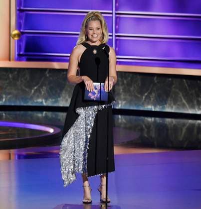 Elizabeth Banks appears onstage at the 77th annual Primetime Emmy Awards at the Peacock Theater in Los Angeles on Sunday, September 14, 2025.  LAP20250914913 JIMxRUYMEN
