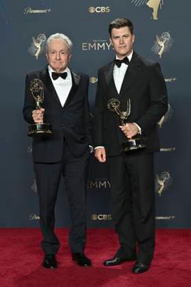 Lorne Michaels and Colin Jost with the Emmy for Outstanding Variety Special Live for SNL50 The Anniversary Special at the 77 Primetime Emmy Awards 2025 Photocall at the Peacock Theater Los Angeles, 14 09 2025 Foto:xD.xStarbuckx xFuturexImagex emmy_5892