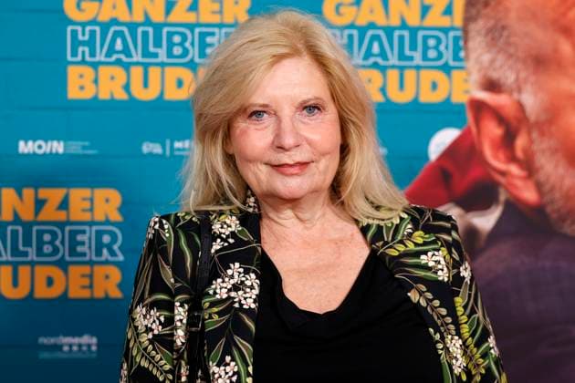 Actress Sabine Poste at the premiere of the movie Ganzer Halber Bruder at Cinedom Cologne Cologne, 15 09 2025 NRW Germany Copyright: xChristophxHardtx