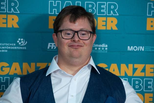 Nicolas Nico RANDEL, actor, red carpet, red carpet show, arrival, film premiere GANZER HALBER BRUDER on 15 09 2025 at the Cinedom cinema in Cologne,