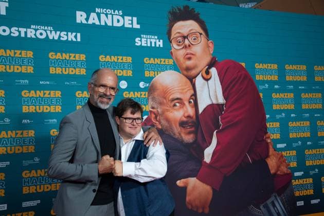 from left Christoph Maria HERBST, actor, Nicolas Nico RANDEL, actor, red carpet, red carpet show, arrival, film premiere GANZER HALBER BRUDER on 15 09 2025 at the Cinedom cinema in Cologne,