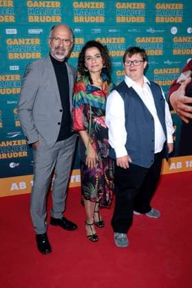 Christoph Maria Herbst, Sesede Terziyan and Nico Randel at the premiere of the feature film Ganzer halber Bruder at Cinedom Cologne, 15 09 2025 Foto:xR.xSchmiegeltx xFuturexImagex bruder_5928
