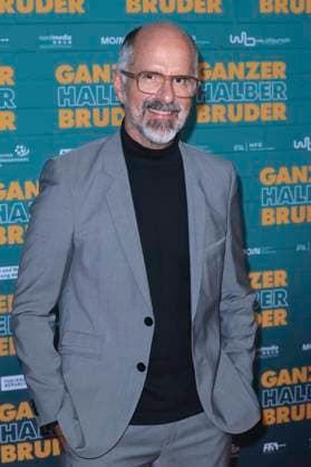Christoph Maria Herbst at the premiere of the movie Ganzer halber Bruder at Cinedom Cologne, 15 09 2025 Foto:xR.xSchmiegeltx xFuturexImagex bruder_5940