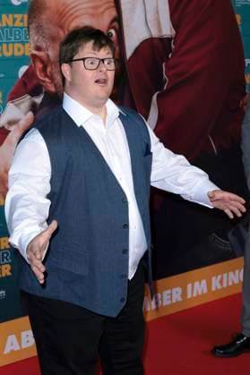 Nico Randel at the premiere of the movie Ganzer halber Bruder at Cinedom Cologne, 15 09 2025 Foto:xR.xSchmiegeltx xFuturexImagex bruder_5946