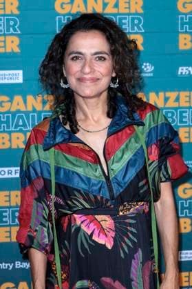 Sesede Terziyan at the premiere of the movie Ganzer halber Bruder at Cinedom Cologne, 15 09 2025 Foto:xR.xSchmiegeltx xFuturexImagex bruder_5968