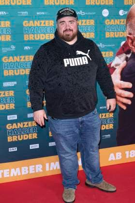 Tristan Seith at the premiere of the movie Ganzer halber Bruder at Cinedom Cologne, 15 09 2025 Foto:xR.xSchmiegeltx xFuturexImagex bruder_5978