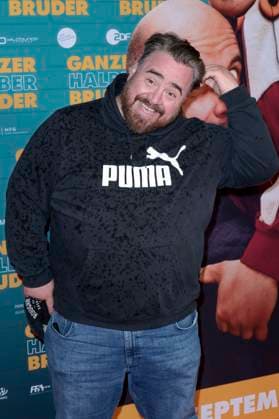 Tristan Seith at the premiere of the movie Ganzer halber Bruder at Cinedom Cologne, 15 09 2025 Foto:xR.xSchmiegeltx xFuturexImagex bruder_5985