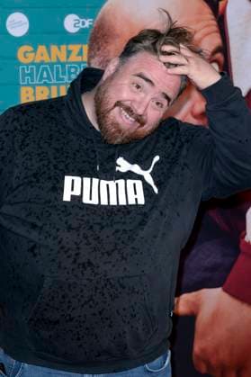 Tristan Seith at the premiere of the movie Ganzer halber Bruder at Cinedom Cologne, 15 09 2025 Foto:xR.xSchmiegeltx xFuturexImagex bruder_5987