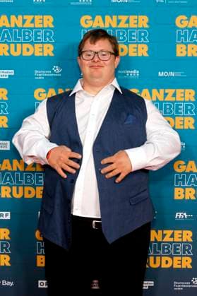 Actor Nico Randel at the premiere of the movie Ganzer Halber Bruder at Cinedom Cologne Cologne, 15 09 2025 NRW Germany Copyright: xChristophxHardtx