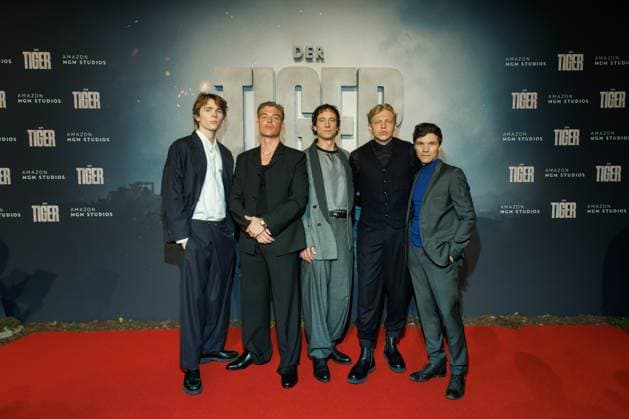 World premiere of The Tiger Yoran Leicher, David Schütter, Laurence Rupp, Leonard Kunz and Sebastian Urzendowsky at the world premiere of The Tiger at the cinema in the Kulturbrauerei on 15 09 2025 in Berlin Copyright: xEventpressxKochanx