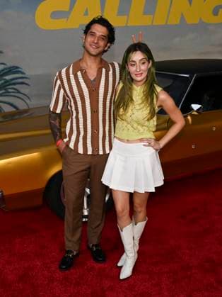 September 15, 2025, Hollywood, California, USA: TYLER POSEY and PHEM POSEY attends the Los Angeles Premiere of London Calling. Hollywood USA - ZUMAb173 20250915_aap_b173_022 Copyright: xBillyxBennightx