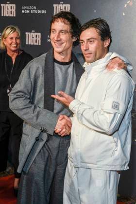 abb Laurence Rupp and Leo Altaras as guests on the red carpet at the world premiere of the Amazon film The Tiger at the cinema in the Kulturbrauerei, Berlin on 15 09 2025
