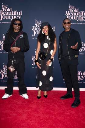 Shim Fresh, Janell Snowden and Doug E Fresh at the premiere of the movie A Big Bold Beautiful Journey at AMC Lincoln Square New York, 15 09 2025 Foto:xB.xHinex xFuturexImagex beautiful_5914