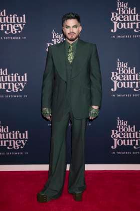 Adam Lambert at the premiere of the movie A Big Bold Beautiful Journey at AMC Lincoln Square New York, 15 09 2025 Foto:xB.xHinex xFuturexImagex beautiful_5925