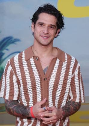 Red carpet for the Los Angeles premiere of London Calling Featuring: Tyler Posey Where: Los Angeles, California, United States When: 15 Sep 2025 Credit: Faye s Vision Cover Images EDITORIAL USE ONLY. NOT FOR USE BY NEWSPAPERS BASED IN THE UK. Copyright: xx coverimg55094644