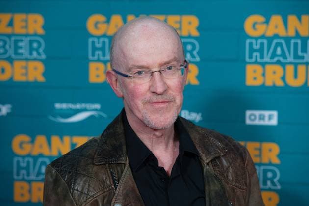 Peter NOTTMEIER, actor, red carpet, red carpet show, arrival, film premiere GANZER HALBER BRUDER on 15 09 2025 at the Cinedom cinema in Cologne,