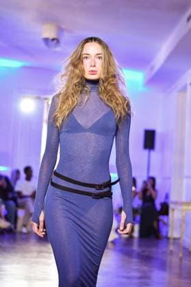 Mercedes-Benz Fashion Week in Madrid, Spain - 16 Sept 2025 A model walks the runway wearing a design by E.R.A.X. during Mercedes-Benz Fashion Week in IFERMA. Madrid Spain Copyright: xAtilanoxGarciax xSOPAxImagesx FOTO48012