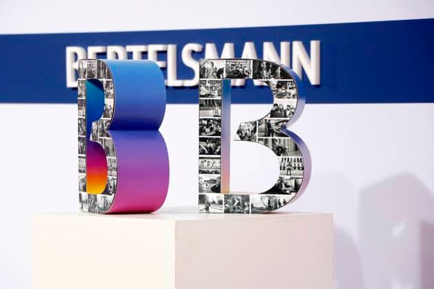 Bertelsmann, Party at the Bertelsmann Representative Office, Berlin, 11 09 2025 Logo at the Bertelsmann Summer Party 2025 at the Bertelsmann Representative Office in Berlin on 11 9 2025 Berlin Bertelsmann Representative Office Copyright: xAnitaxBuggex