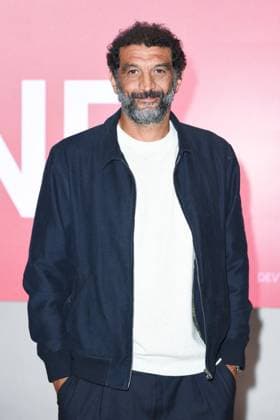 Classe Moyenne Premiere Ramzy Bedia attending the Classe Moyenne Premiere at the Pathe Palace cinema in Paris, France on September 16, 2025. Photo by Aurore Marechal ABACAPRESS.COM Paris France  Copyright: xMarechalxAurore ABACAx