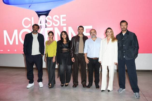 Classe Moyenne Premiere Ramzy Bedia, Noee Abita, Mahia Zrouki, Sami Outalbali,Antony Cordier, Elodie Bouchez and Laurent Lafitte attending the Classe Moyenne Premiere at the Pathe Palace cinema in Paris, France on September 16, 2025. Photo by Aurore Marechal ABACAPRESS.COM Paris France  Copyright: xMarechalxAurore ABACAx
