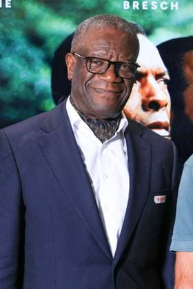 Muganga Premiere - Paris 2018 Nobel Peace Prize winner, Dr. Denis Mukwege attends the photocall for the premiere of Muganga held at the UGC Les Halles in Paris, France on September 16, 2025. Photo by David Boyer ABACAPRESS.COM Paris France  Copyright: xBoyerxDavid ABACAx