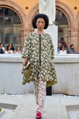 Mercedes-Benz Fashion Week de Madrid - Maison Mesa in Spain - 16 Sep 2025 A model walks the runway wearing a design by Maison Mesa during Mercedes-Benz Fashion Week de Madrid in IFERMA. Madrid Spain Copyright: xAtilanoxGarciax xSOPAxImagesx FOTO48073