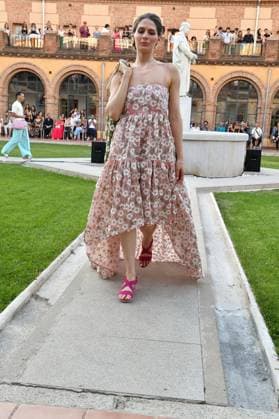 Mercedes-Benz Fashion Week de Madrid - Maison Mesa in Spain - 16 Sep 2025 A model walks the runway wearing a design by Maison Mesa during Mercedes-Benz Fashion Week de Madrid in IFERMA. Madrid Spain Copyright: xAtilanoxGarciax xSOPAxImagesx FOTO48081