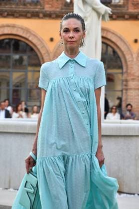 Mercedes-Benz Fashion Week de Madrid - Maison Mesa in Spain - 16 Sep 2025 A model walks the runway wearing a design by Maison Mesa during Mercedes-Benz Fashion Week de Madrid in IFERMA. Madrid Spain Copyright: xAtilanoxGarciax xSOPAxImagesx FOTO48083