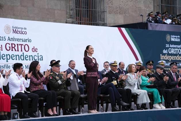 September 16, 2025, Mexico City, Mexico, USA: Mexico s President Claudia Sheinbaum delivers a speech during a military parade to commemorate Mexico s independence in Mexico City on Tuesday September 16, 2025. This is the first time that a female president has lead the Grito de Independencia ceremony in the country s history. PRESIDENCIA PI Mexico City USA - ZUMAp124 20250916_zaa_p124_008 Copyright: xPresidenciax