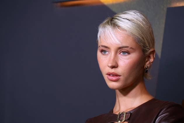 Black Rabbit Limited Series Premiere - NYC Iris Law attends the Netflix Black Rabbit Limited Series Premiere in New York, NY on September 16, 2025. Photo by Charles Guerin ABACAPRESS.COM New York City NY United States  Copyright: xGuerinxCharles ABACAx