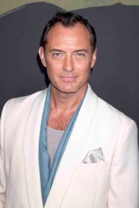 Jude Law at the premiere of the Netflix miniseries Black Rabbit at SVA Theater New York, 16 09 2025 Foto:xB.xHinex xFuturexImagex rabbit_5971