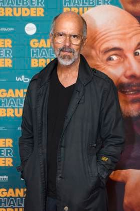 Christoph Maria Herbst at the premiere of the movie Ganzer halber Bruder at the Astor Grand Cinema Hannover, 16 09 2025 Foto:xC.xNiehausx xFuturexImagex bruder_hannover_5920