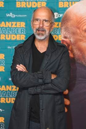 Christoph Maria Herbst at the premiere of the movie Ganzer halber Bruder at the Astor Grand Cinema Hannover, 16 09 2025 Foto:xC.xNiehausx xFuturexImagex bruder_hannover_5921