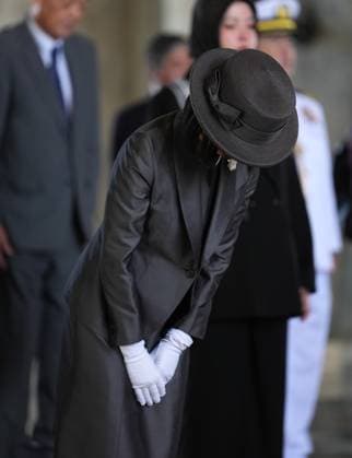 Japanese Princess Akiko of Mikasa visits Anitkabir ANKARA, TURKIYE - SEPTEMBER 17: Japanese Princess Akiko of Mikasa visits Anitkabir, the mausoleum of Turkish Republic s Founder Mustafa Kemal Ataturk, in Ankara, Turkiye on September 17, 2025. Evrim Aydin Anadolu Ankara Turkey. Editorial use only. Please get in touch for any other usage.  Copyright: x2025xAnadoluxEvrimxAydinx