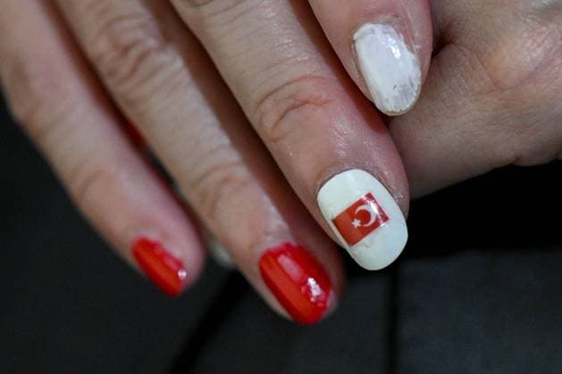 Japanese Princess Akiko of Mikasa in Ankara ANKARA, TURKIYE - SEPTEMBER 17: A view of nail art featuring the Turkish and Japanese flags of Princess Akiko of Mikasa as she visits the exhibition The Birth of a Vision: The Legacy for the Future Project - The Golden Age of Archaeology. at the Presidential National Library in Ankara, Turkiye on September 17, 2025. Harun Ozalp Anadolu Ankara Turkey. Editorial use only. Please get in touch for any other usage.  Copyright: x2025xAnadoluxHarunxOzalpx