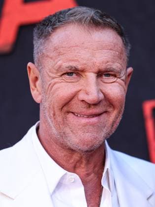 World Premiere Of Lionsgate s The Strangers - Chapter 2 Finnish film director, producer, and screenwriter Renny Harlin arrives at the World Premiere Of Lionsgate s The Strangers - Chapter 2 held at AMC Century City 15 at Westfield Century City in Century City, Los Angeles, California, United States. AMC Century City 15 at Westfield Century City, Century City, Los Angeles, California, USA California United States  Copyright: xImagexPressxAgencyx originalFilename: collin-worldpre250917_np4hr.jpg