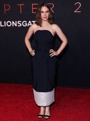 World Premiere Of Lionsgate s The Strangers - Chapter 2 American actress Ema Horvath arrives at the World Premiere Of Lionsgate s The Strangers - Chapter 2 held at AMC Century City 15 at Westfield Century City in Century City, Los Angeles, California, United States. AMC Century City 15 at Westfield Century City, Century City, Los Angeles, California, USA California United States  Copyright: xImagexPressxAgencyx originalFilename: collin-worldpre250917_npEkS.jpg