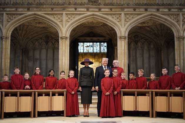 Bilder des Jahres 2025, Entertainment 09 September The State Visit of President Trump to the UK The State Visit of President Trump and the First Lady, Melania Trump, at Windsor Castle, Windsor, Berkshire, UK, on the 17th September 2025. Picture by Aaron Chown WPA-Pool Windsor Windsor Castle Berkshire United Kingdom  WHA-0803