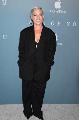 NEW YORK, NY - SEPTEMBER 17: Pink at the Apple TV+ premiere screening of All Of You on September 17, 2025 at The Whitby in New York City streaming globally on Apple TV+ on Friday, September 26, Copyright: xmpi099x