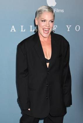 NEW YORK, NY - SEPTEMBER 17: PINK at the Apple TV+ premiere screening of All Of You on September 17, 2025 at The Whitby in New York City streaming globally on Apple TV+ on Friday, September 26, Copyright: xMediaPunchx
