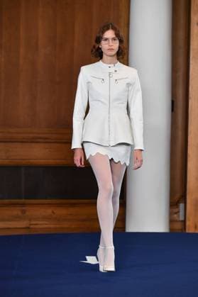 Mercedes-Benz Fashion Week de Madrid - 17 Sep 2025 A model walks the runway wearing a design by PALOMO SPAIN during the Mercedes-Benz Fashion Week de Madrid in IFERMA. Madrid Spain Copyright: xAtilanoxGarciax xSOPAxImagesx FOTO48260