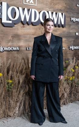 September 17, 2025, Bronx, New York, USA: Jeanne Tripplehorn attends FX premiere of The Lowdown on Hulu at Brooklyn Academy of Music in New York, NY on September 17, 2025. Bronx USA - ZUMAr339 20250917_znp_r339_038 Copyright: xLevxRadinx