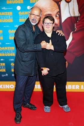 Christoph Maria Herbst and Nico Randel at the premiere of the feature film Ganzer halber Bruder at Holi Kino Hamburg, 17 09 2025 Foto:xgbrcix xFuturexImagex bruder_hh_5922