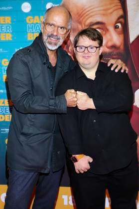 Christoph Maria Herbst and Nico Randel at the premiere of the feature film Ganzer halber Bruder at Holi Kino Hamburg, 17 09 2025 Foto:xgbrcix xFuturexImagex bruder_hh_5923
