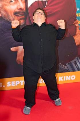 Nico Randel at the premiere of the feature film Ganzer halber Bruder at Holi Kino Hamburg, 17 09 2025 Foto:xK.xRichter xFuturexImagex bruder_hh_5939